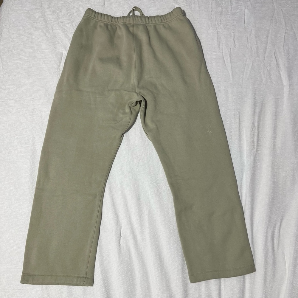 Essentials sweatpants - Picture 3 of 4